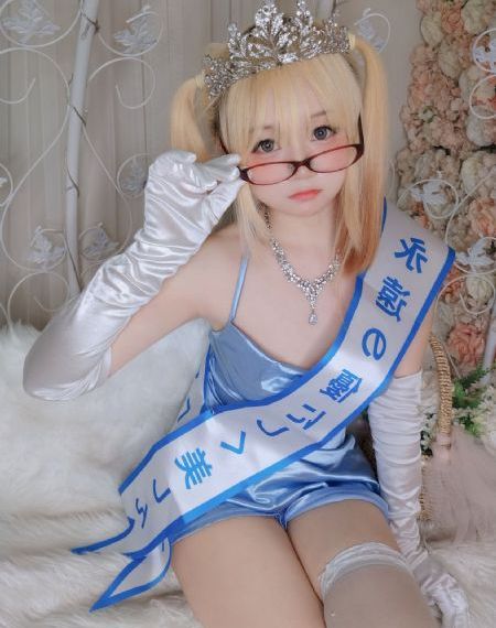 老师好紧开裆蕾丝内_1080神马影院手机在线